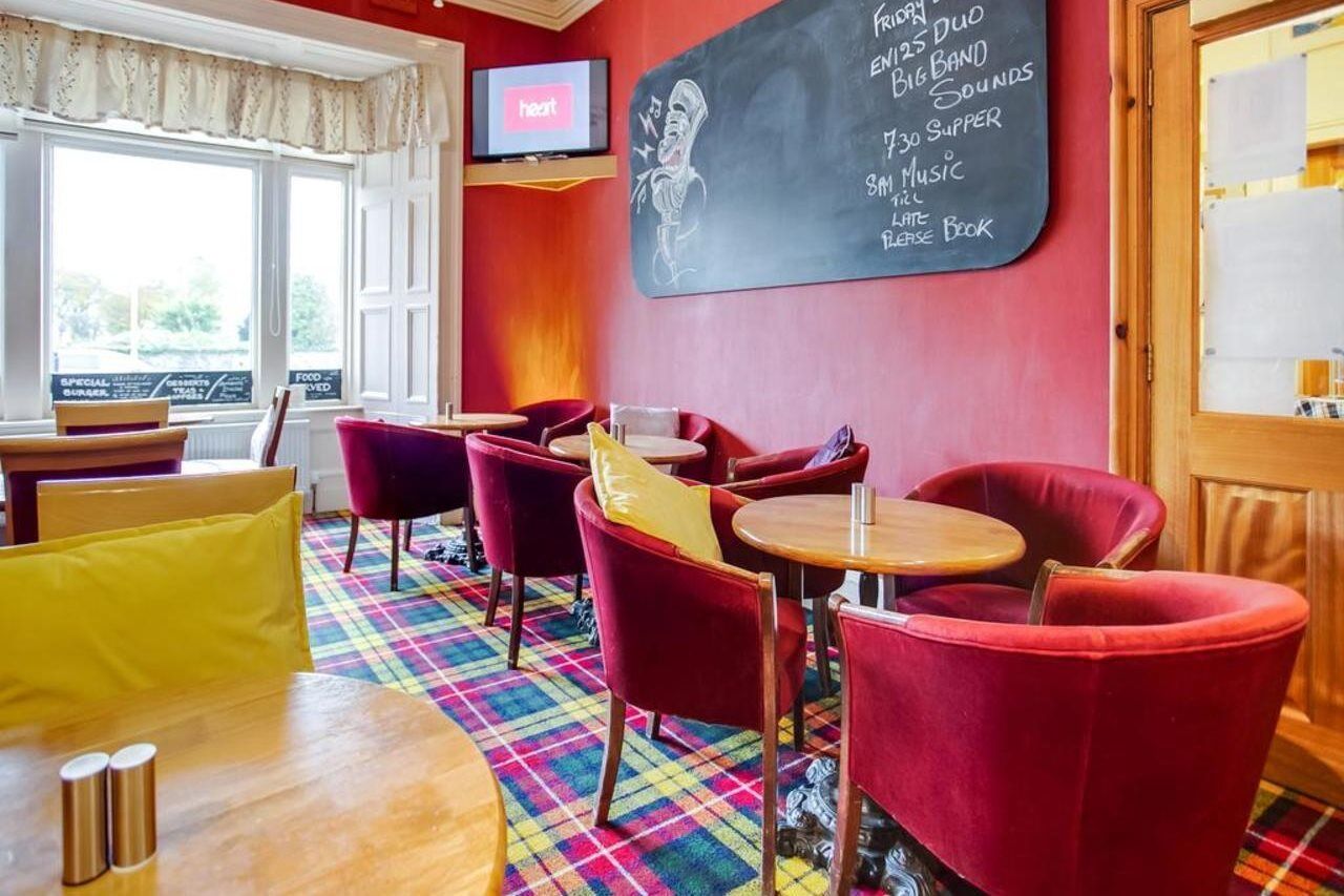 Oyo Glenpark Hotel, Ayr Central Екстериор снимка